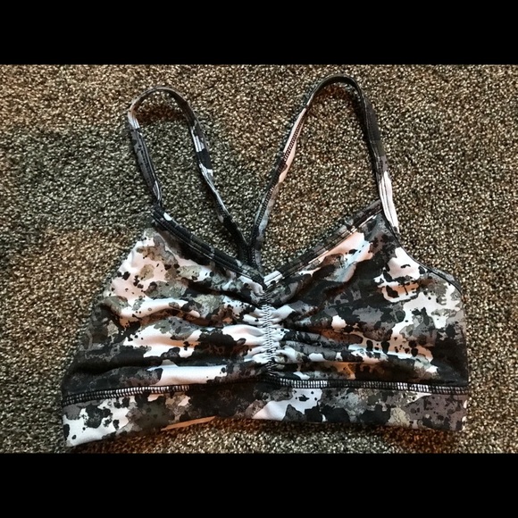 Black/white sports bra - Picture 1 of 3